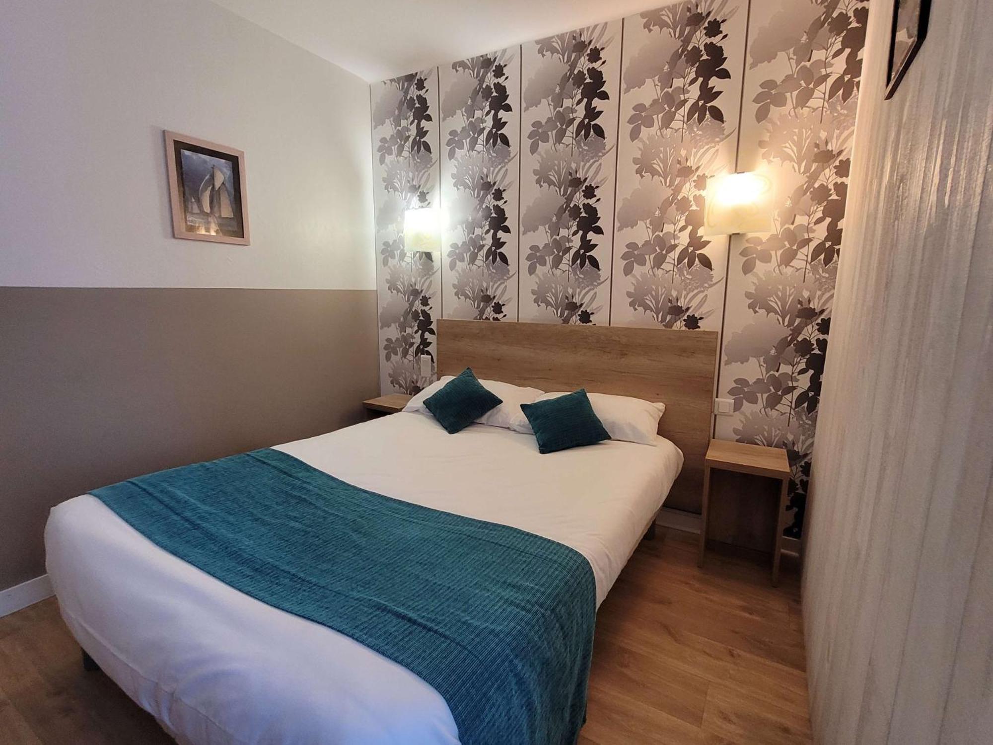 Brit Hotel Des Halles Concarneau Kültér fotó