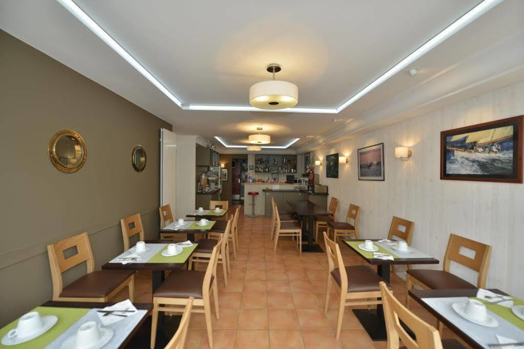 Brit Hotel Des Halles Concarneau Kültér fotó